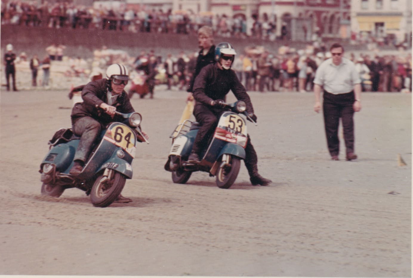 No 64 Dave Oldland, No 53 Alan Flack